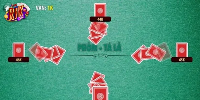 Game bài phỏm RIKVIP là trò chơi ăn khách tại cổng game.